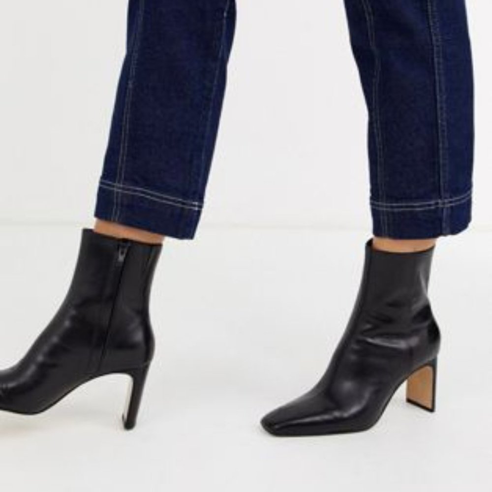 & Other Stories square toe slim block heel black leather ankle boots 36 6.5